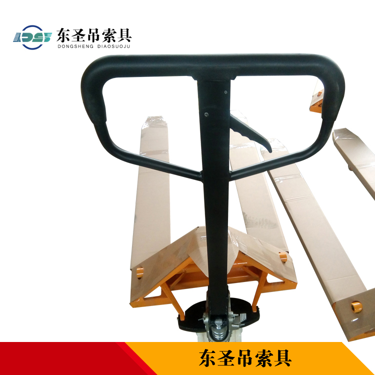 手動(dòng)叉車(chē)產(chǎn)品展示--河北東圣吊索具制造有限公司